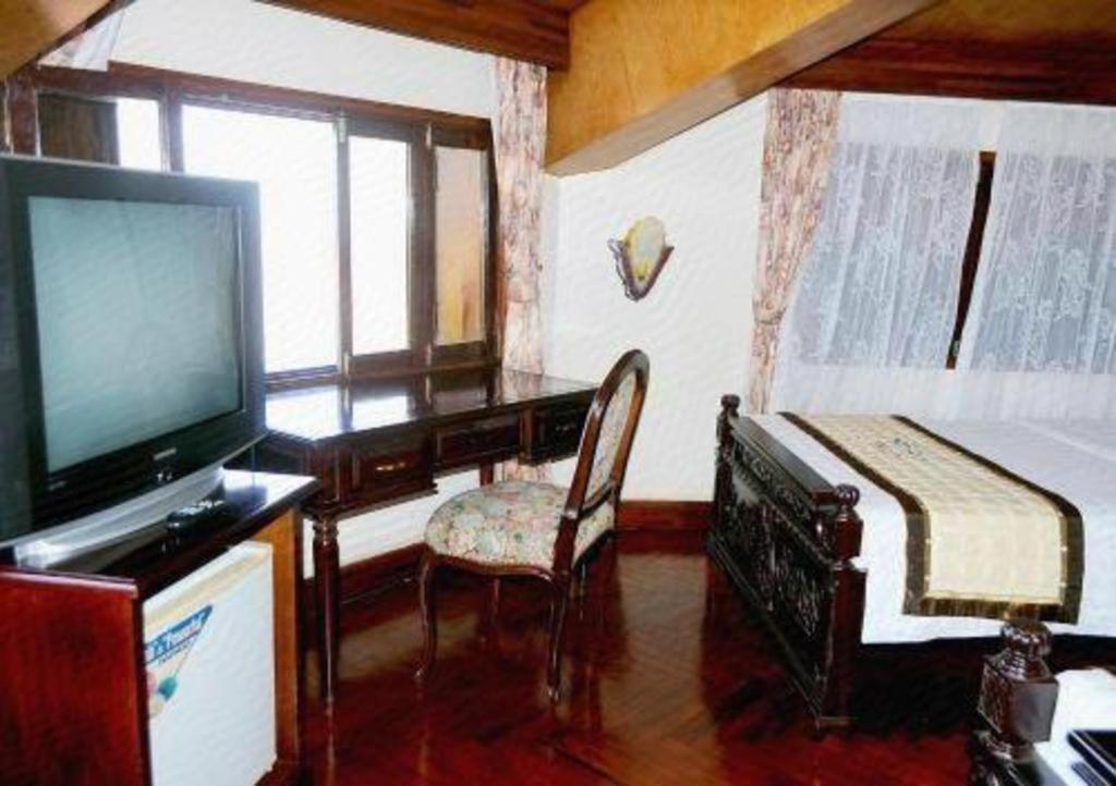 Hai Au Hotel Hai Phong Bagian luar foto